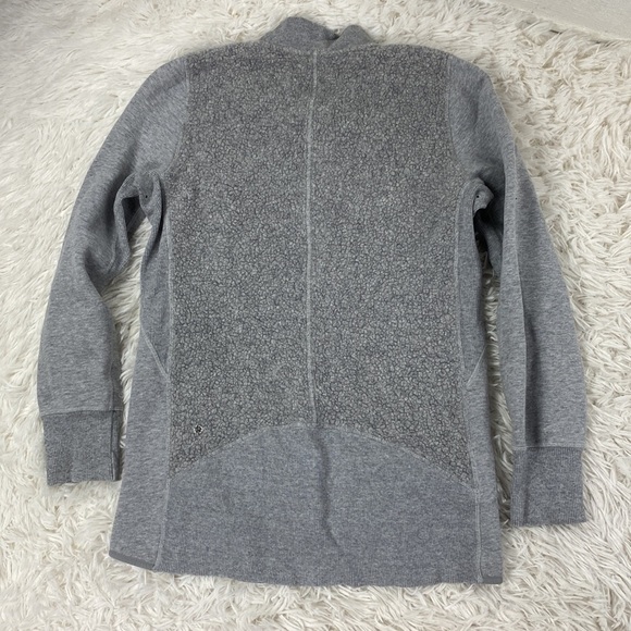 Lululemon Stand Out Sherpa Jacket Heathered Core Light Grey / Silver Drop - Picture 7 of 7